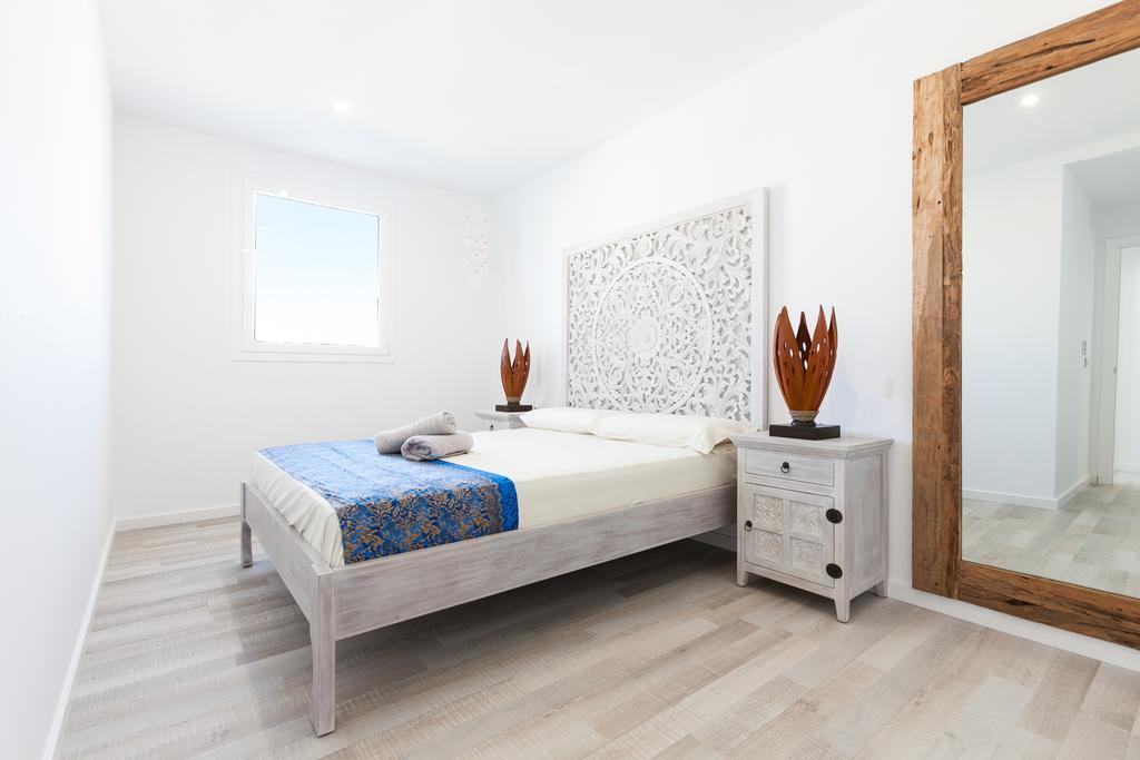 Vista Roses Mar - Villas Batik Zewnętrze zdjęcie